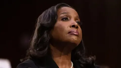 Federal Appeals Court Blocks President Trump from Removing Fed Governor Cook